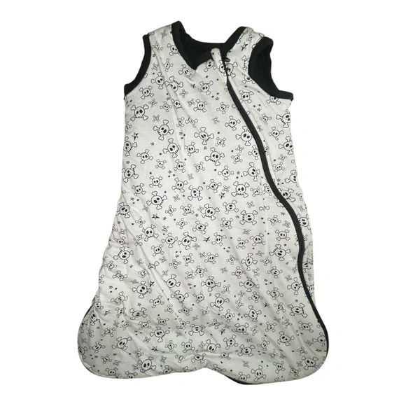 The Honest Company Baby Organic Cotton Light Filled Reversible Wearable Blanket - Picture 2 of 14